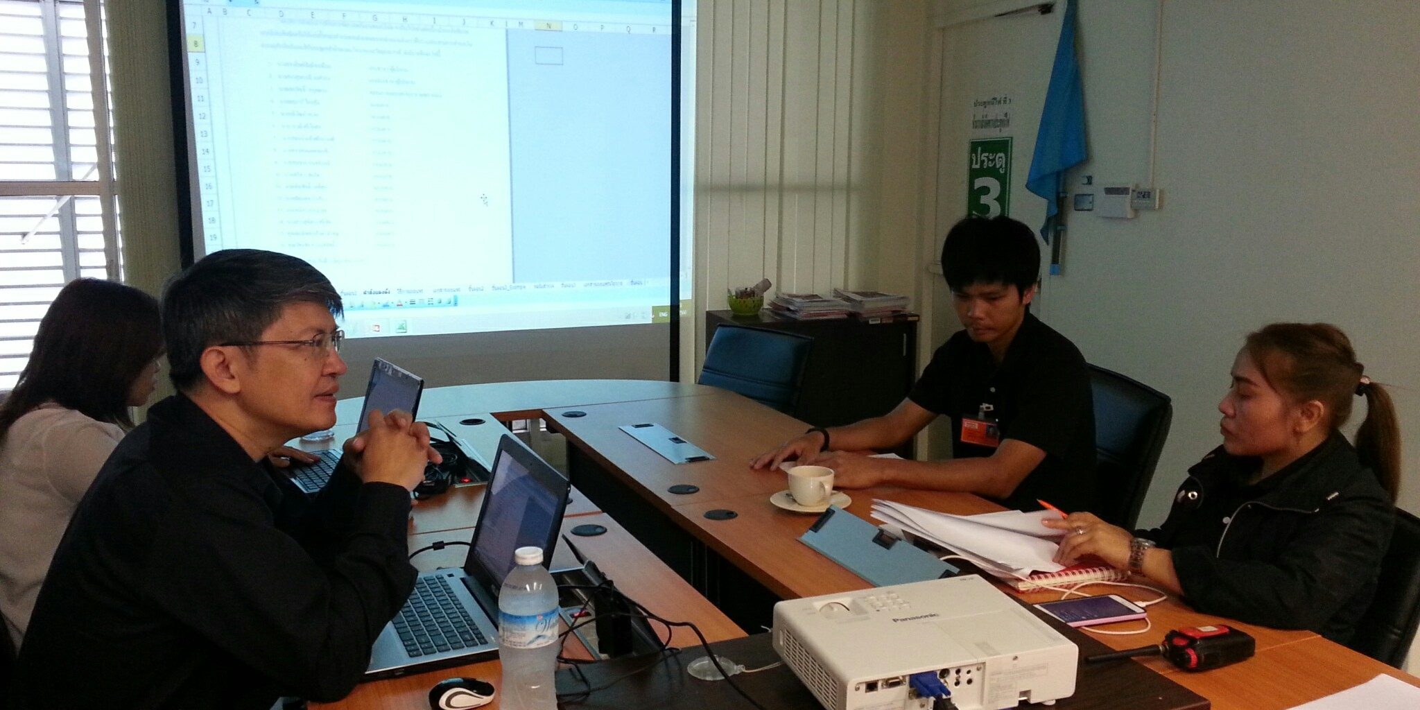 การตรวจสอบและรับรองการจัดการพลังงาน Makro อุบลราชธานี – 59-1