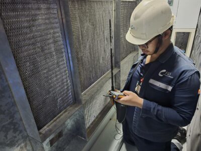 การตรวจวัดอุณหภูมิและความชื้นสัมพัทธ์ด้านเข้าของเครื่องส่งลมเย็น