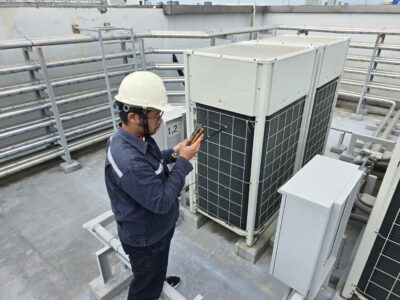 การตรวจวัดอุณหภูมิและความชื้นสัมพัทธ์ด้านเข้าของระบบปรับอากาศแบบ VRF